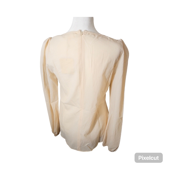 New A'Reve Cream Ruffled Long Sleeve Blouse Size medium - Picture 5 of 10